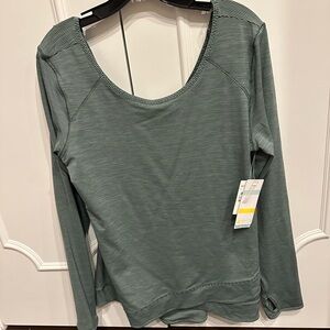 Zella NWT size L Green gray striped layered bottom thumb holes Long Sleeve Shirt